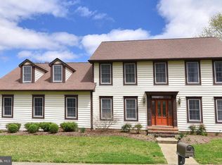 1309 Pecantree Ct, Crofton, MD 21114