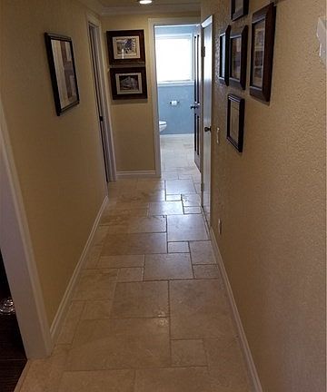 5th image of 25012 De Salle St
