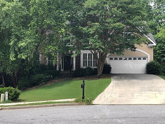 2nd image of 1458 Macy Ln