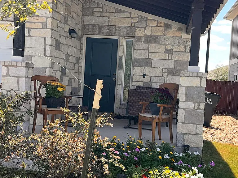 6254 Marsh Ln — Photo 2