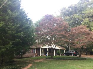 356 Hamilton Rd, Bassett, VA 24055