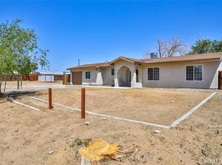 21018 Little Beaver Rd, Apple Valley, CA 92308