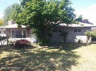 1318 Ledwich Ave, Yakima, WA 98902