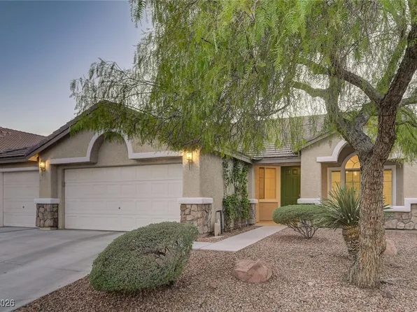 3713 Spring Shadow Rd, Las Vegas, NV 89129