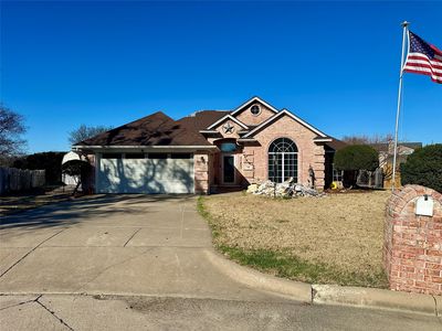 548 NW Wintercrest Rd, Burleson, TX, 76028