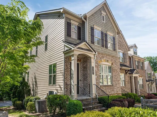 4387 Strand Dr, Smyrna, GA 30080