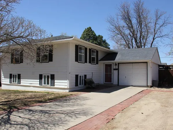 61 Louis Nelson Rd, Pueblo, CO 81001