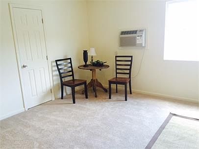 4th image of 9100 California Ave APT 33