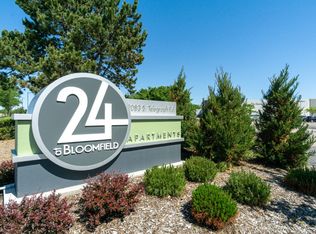 24 at Bloomfield, Bloomfield Hills, MI 48302