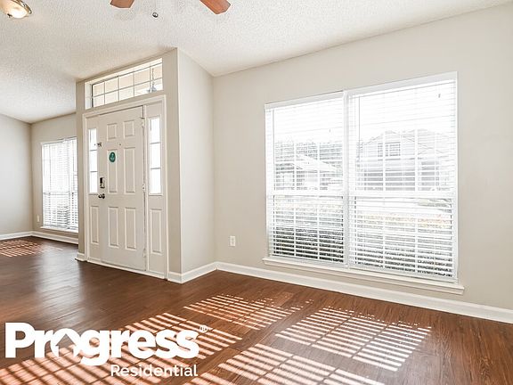 3rd image of 725 New Wales Ln
