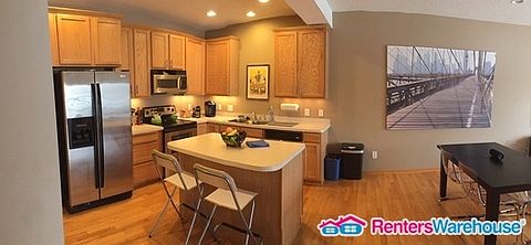 5th image of 11151 Aberdeen St NE Unit K