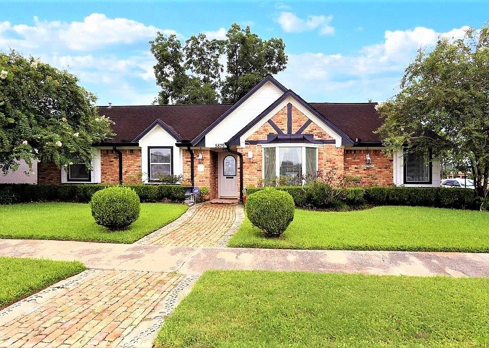 1st image of 5879 Braesheather Dr