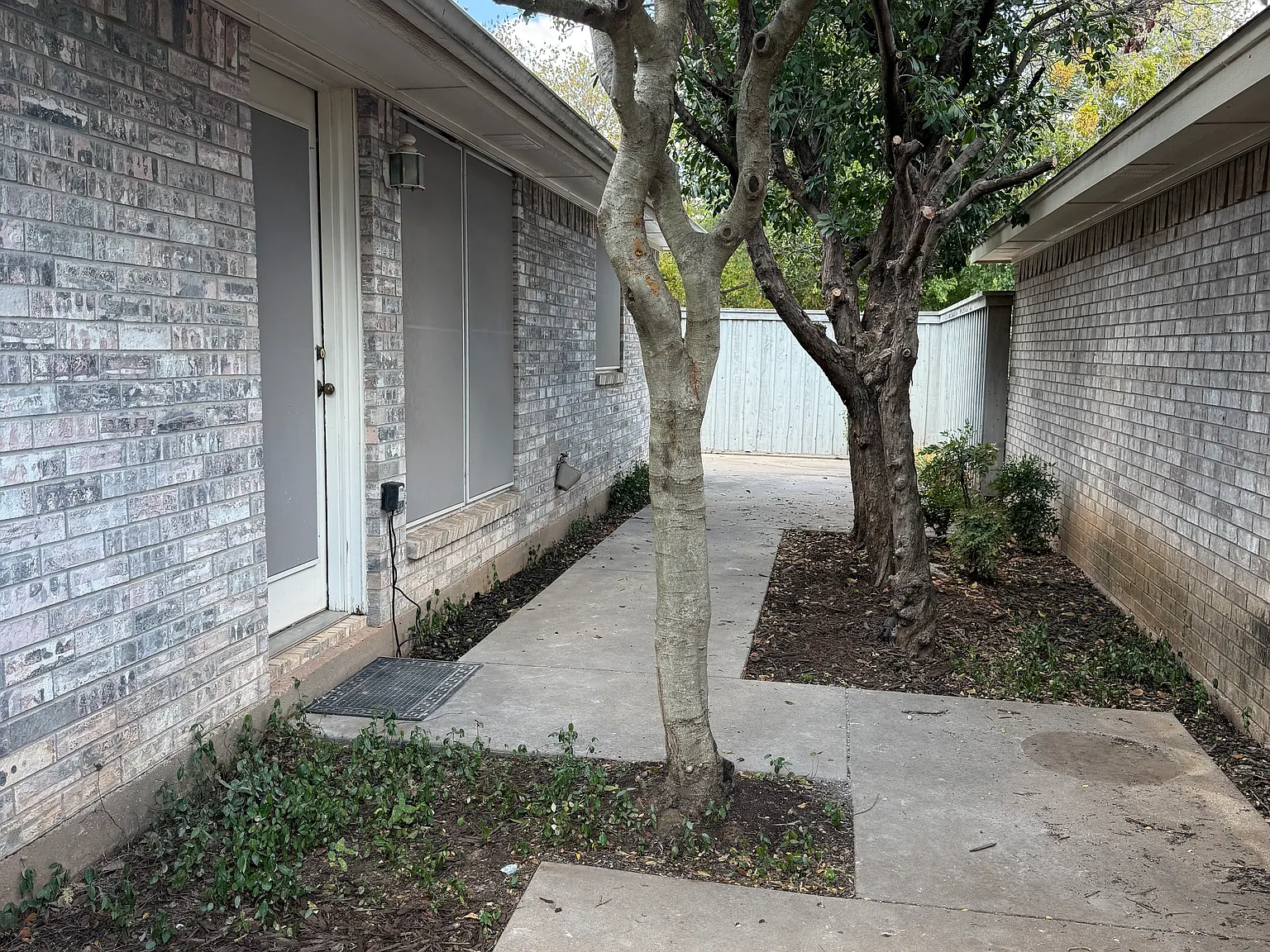 Kingsbury Dr, Wichita Falls — Photo 3
