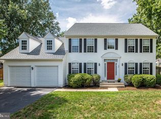 307 Ariel Dr NE, Leesburg, VA 20176