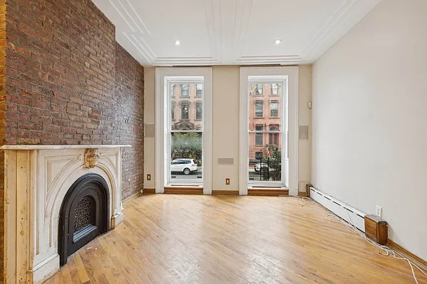 Sold by Corcoran | media 2