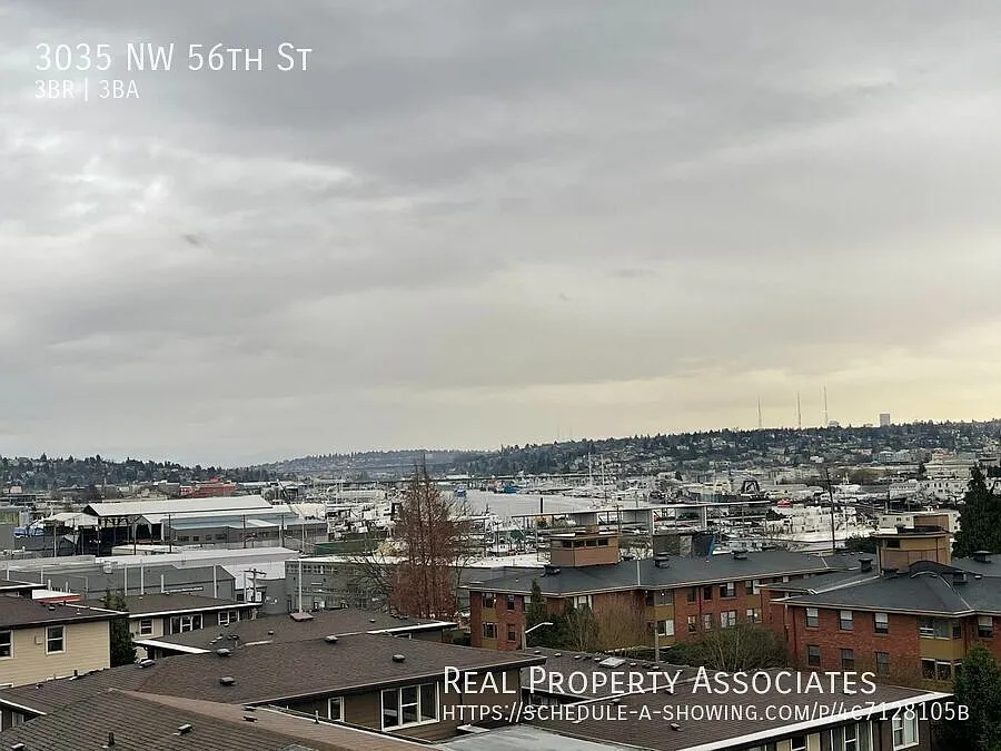 Ballard Townhouse — Photo 1