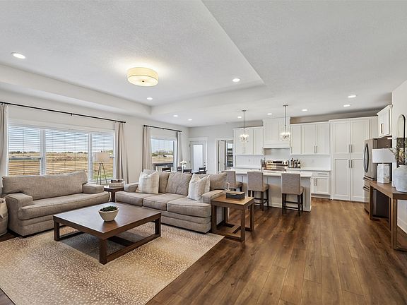 5th image of 706 NE 57th St