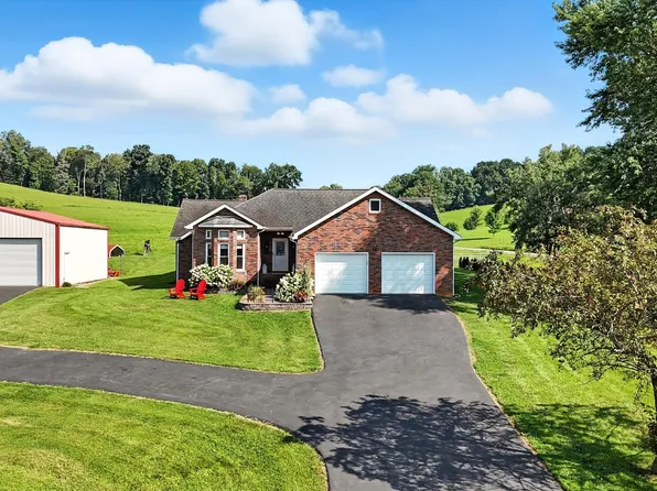 2395 Island Rd, Blountville, TN 37617