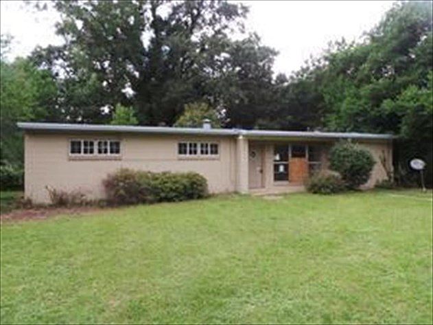 1st image of 102 Aquamarine Ave