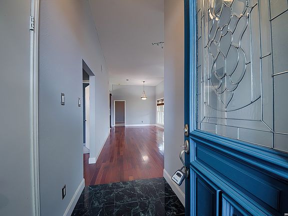 4th image of 7704 Rohrdanz