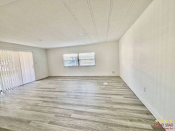 5th image of 1060 Larkfield Dr