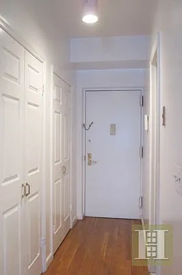Rented by Halstead Real Estate | media 29