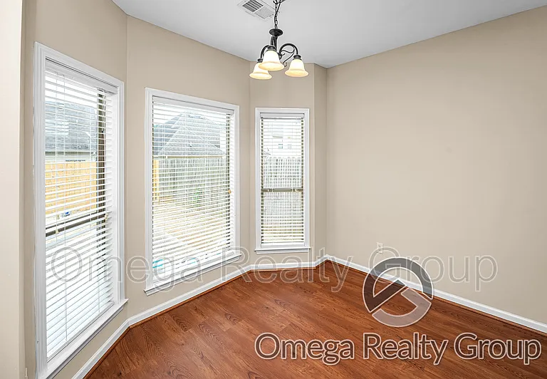 2161 Parsons Dr — Photo 22