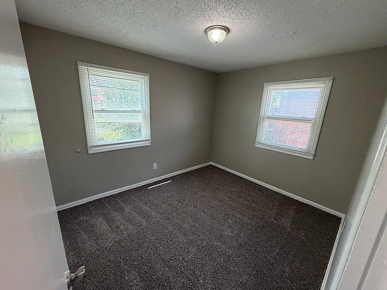 1617 E Tulsa St #1617 — Photo 6