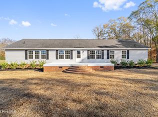331 Dover Rd, Cove City, NC 28523