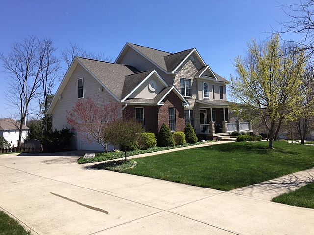 1st image of 2765 S Stratford Dr
