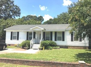 213 Palmetto St, Moncks Corner, SC 29461