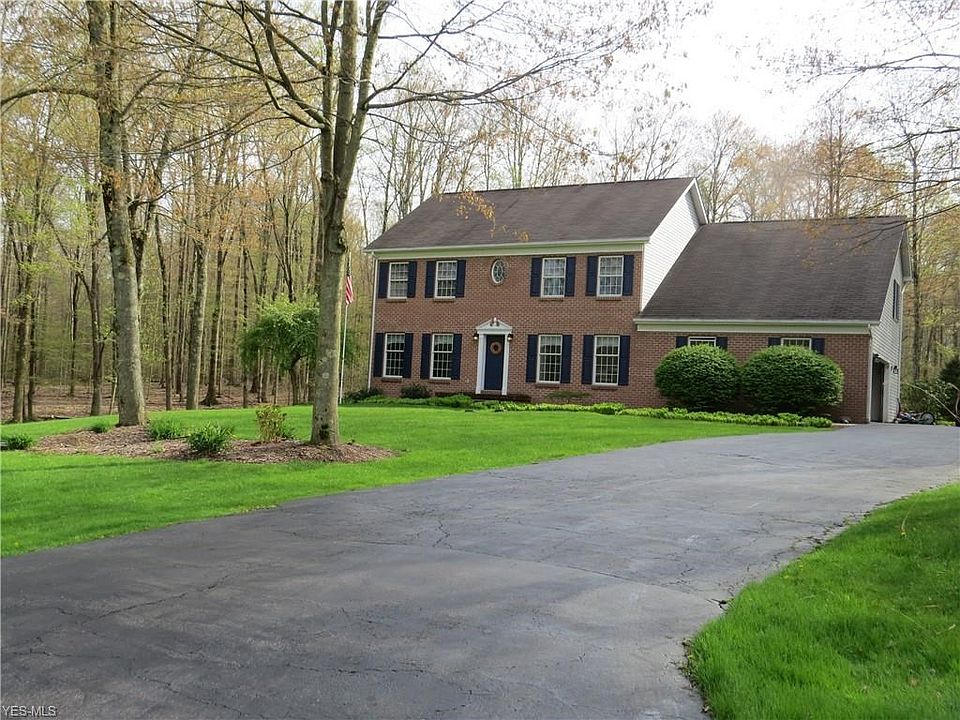 1st image of 1590 Greensleaves Cir SE