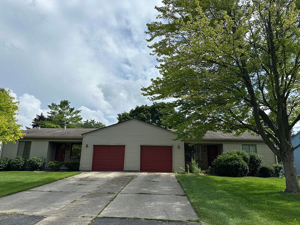 1st image of 759 Woods Ct