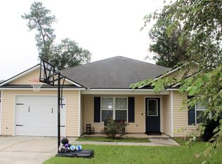 457 Bryson Cir, Hahira, GA 31632