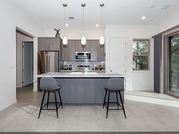 5th image of 1720 Valley Ranch Cir