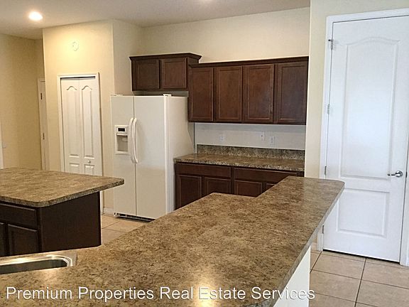 4th image of 2229 Crosston Cir