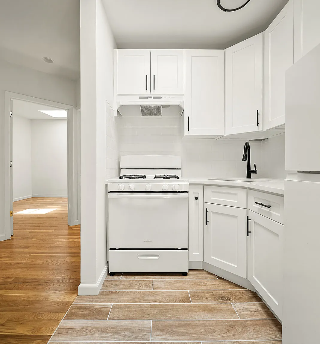 656 Dean Street — Photo 3