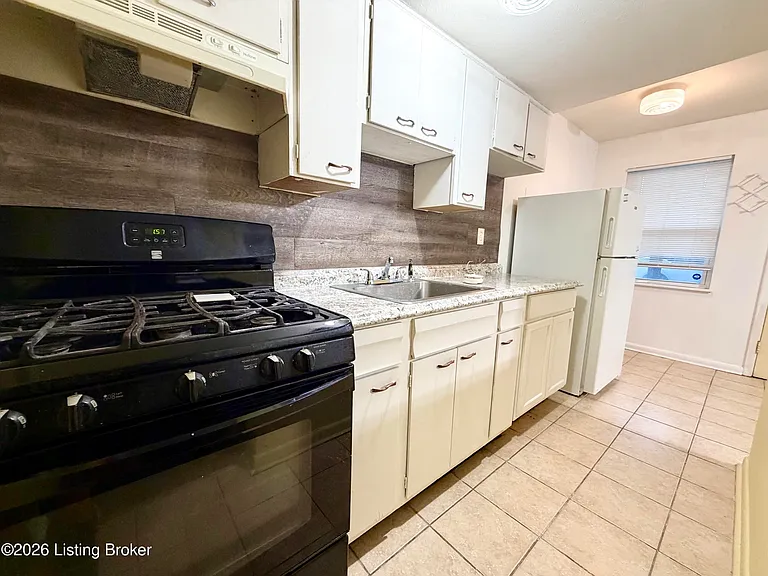4143 Hillview Ave #5 — Photo 4