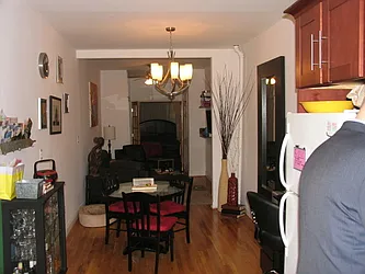Rented by Rapid Realty Cobble Hill