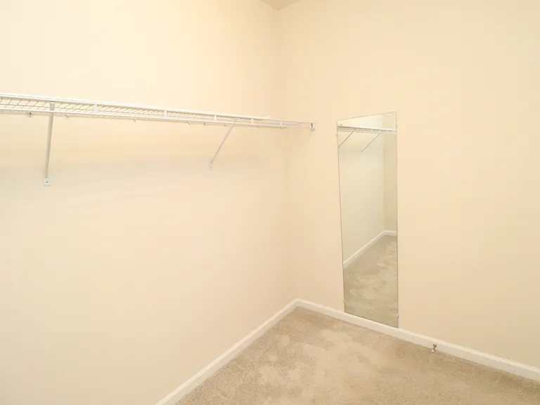1105 Neighborly Way — Photo 25