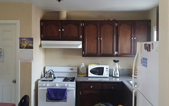 2nd image of 1617 E 97th St