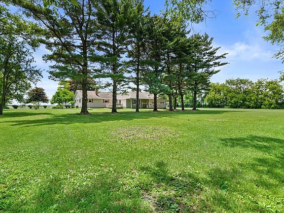 5th image of 3694 W COUNTY ROAD NN