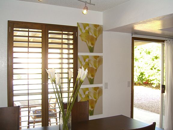 Beautiful Bright Dining Room