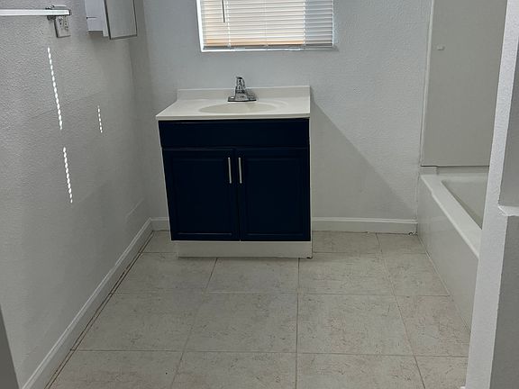 3rd image of 3433 42nd St