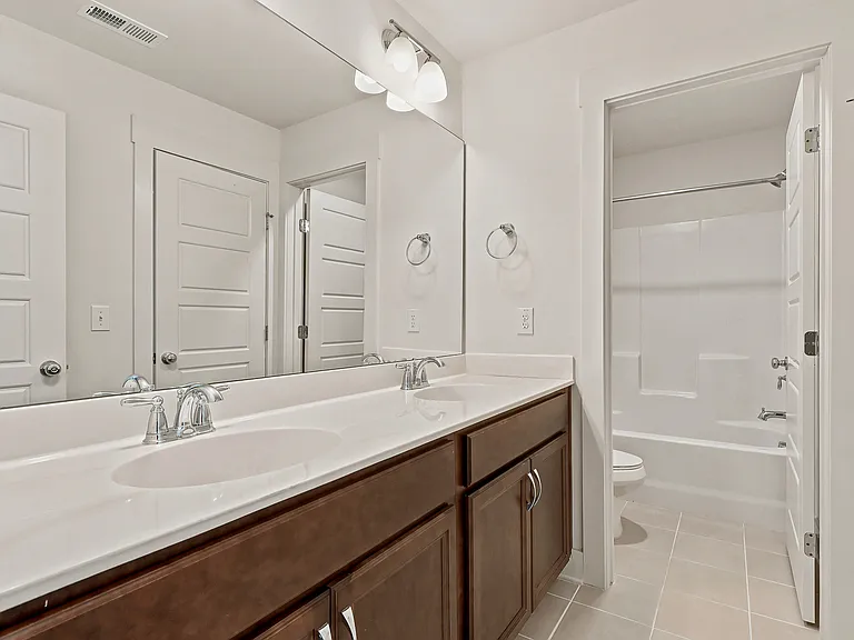 6260 Taylor Rd — Photo 36