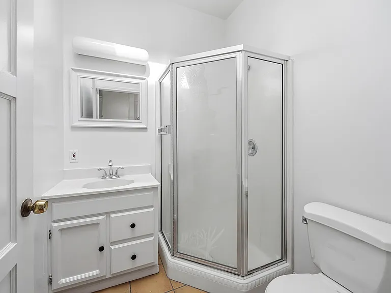 166 N Arnaz Dr #166.5 — Photo 21