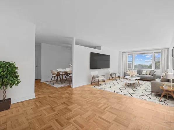 4525 Henry Hudson Parkway West image 3 of 22