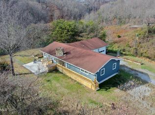 2324 Goldrush Rd, Pigeon Forge, TN 37863