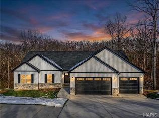 5 Forest Lake Dr, Wright City, MO 63390