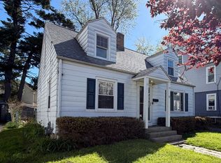 37 Elmdale St, West Springfield, MA 01089